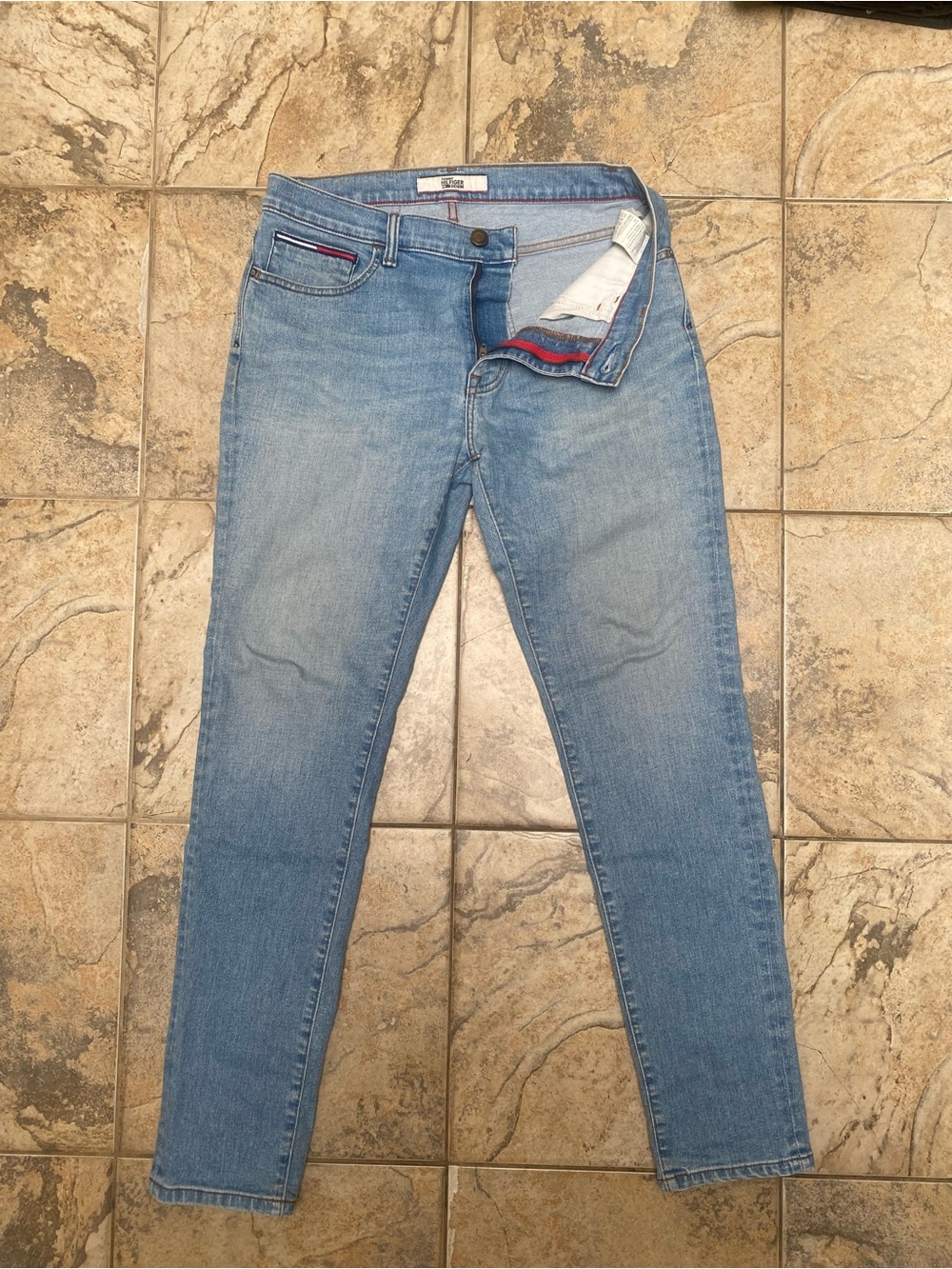 Tommy Hilfiger Slim Light Wash Men’s Jeans - Light Blue Men’s Size 32 x 32